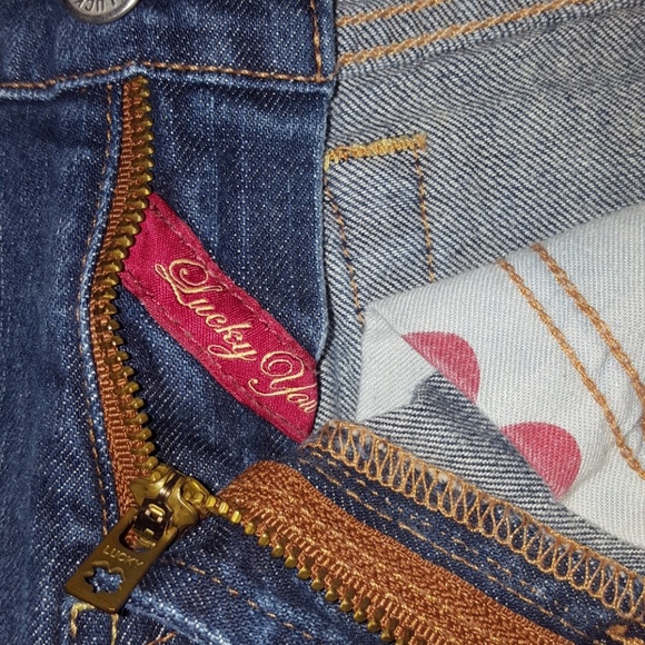 💥 5/$50 Lucky Brand jeans - Picture 3 of 3